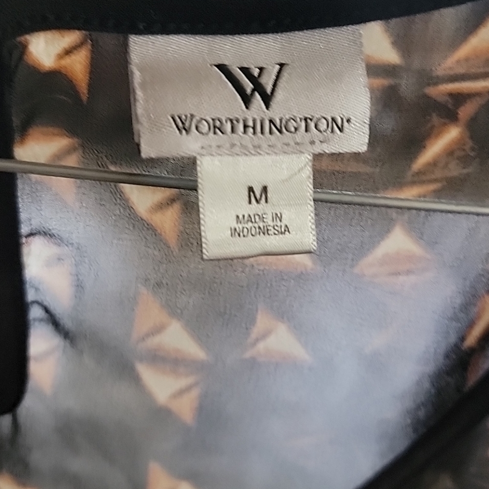 Blouse - Picture 2 of 2